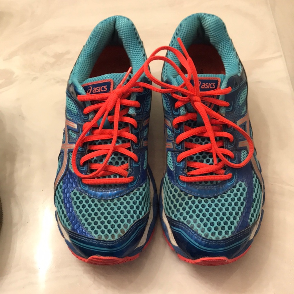 ASIC running shoes